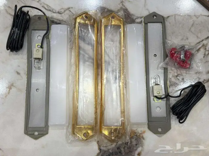 قطعة إنارة أكتاف 3