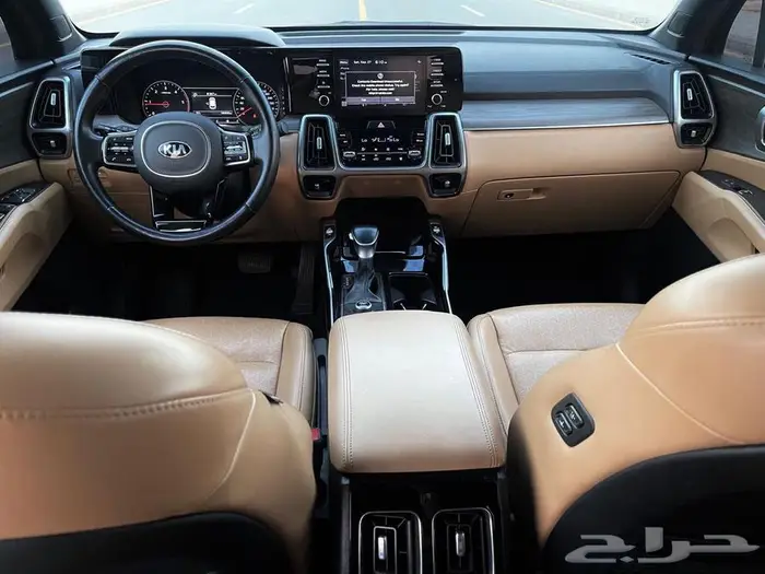 كيا سورينتو موديل 10