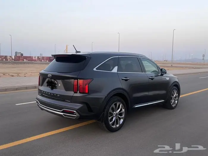 كيا سورينتو موديل 5