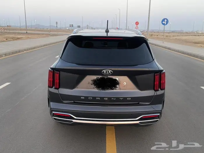 كيا سورينتو موديل 4