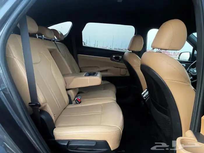 كيا سورينتو موديل 17