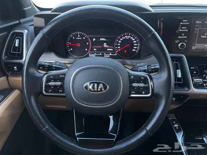 كيا سورينتو موديل 13