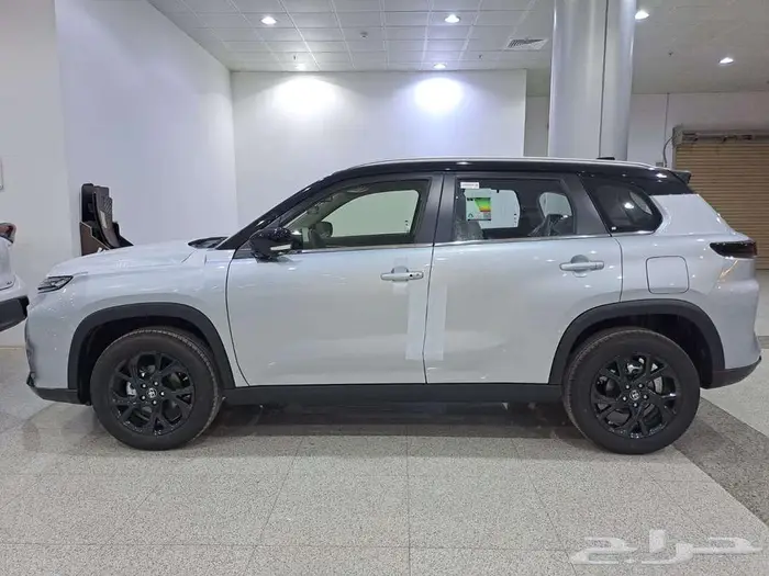 تويوتا اوربان كروزر GLX فل 2026 2