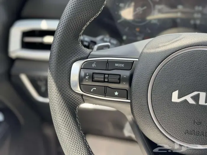 كيا سبورتاج 2025 ستاندر بدون دبل 20