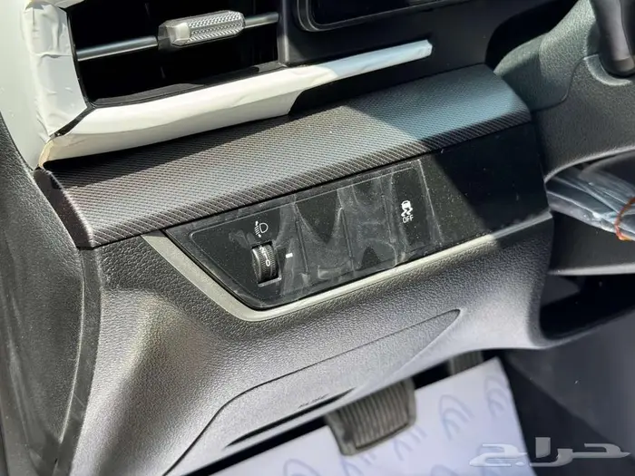 كيا سبورتاج 2025 ستاندر بدون دبل 16