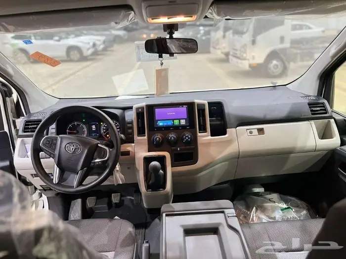 تويوتا باص هايس ديزل 2025 سقف عالي وسقف واطي جير عادي بنك 13