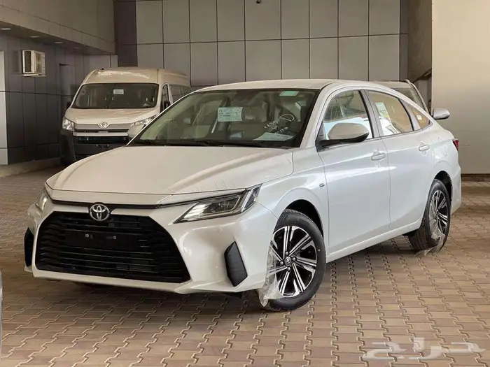 تويوتا يارس Yplus لدى شركة ابن ذياب 0