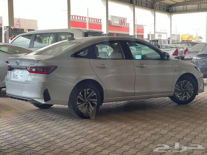 تويوتا يارس Yplus لدى شركة ابن ذياب 2