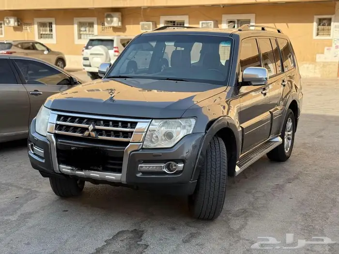 جيب باجيرو فل كامل 3