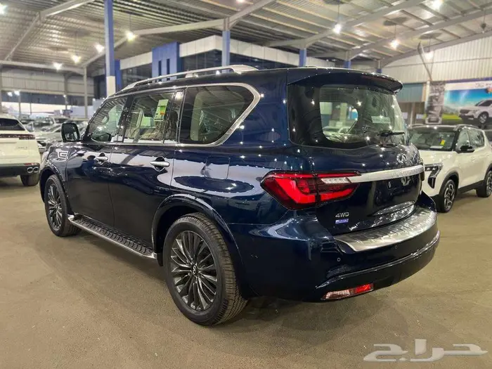 انفنتي QX80 برو اكتف جديد موديل 2023 4
