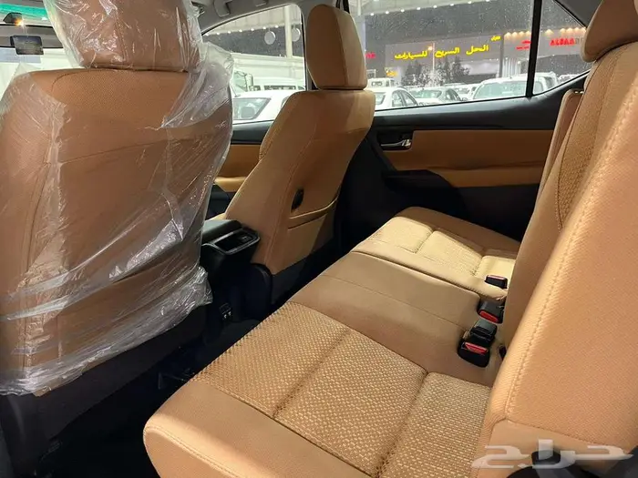 تويوتا فورتشنر GX2 بدون دبل بنزين 2025 كاش وبنك 12