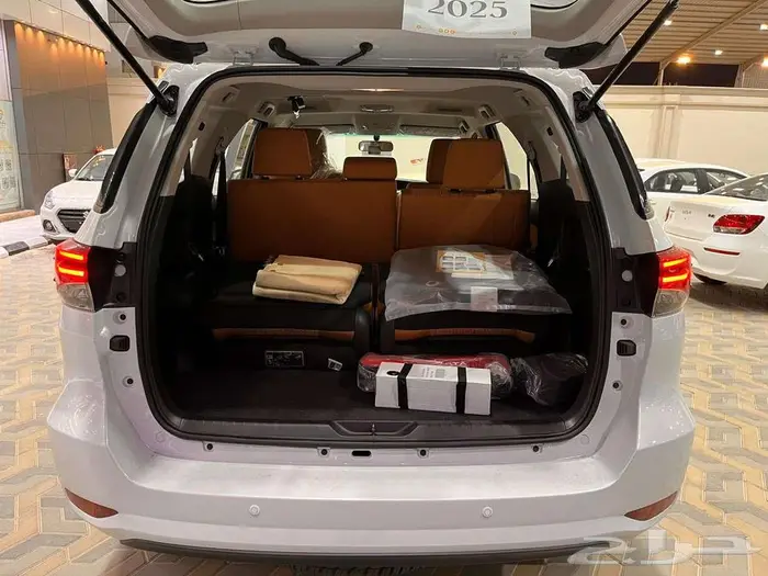 تويوتا فورتشنر GX2 بدون دبل بنزين 2025 كاش وبنك 16