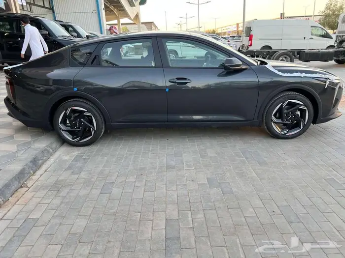 كيا K4 ستاندر ونص فل 2026 بالنقد والتقسيط 3