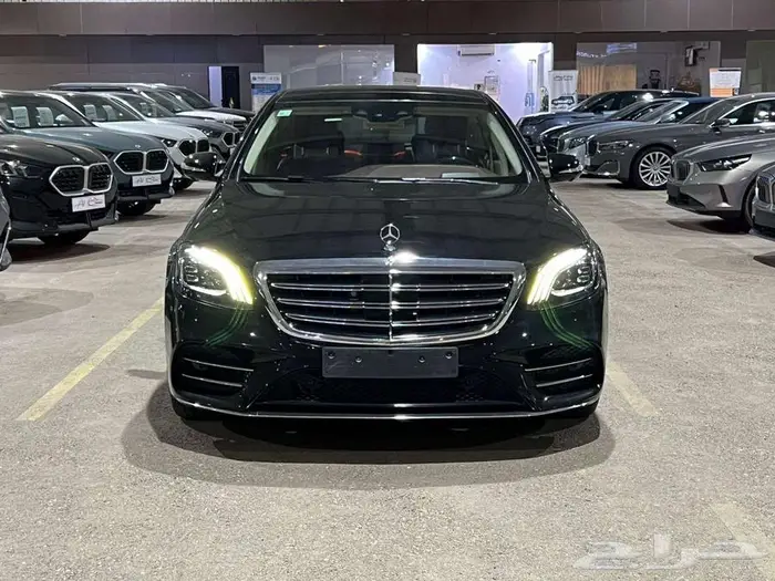 مرسيدس S560 موديل 2018 جفالي سعودي فل ازارير 0