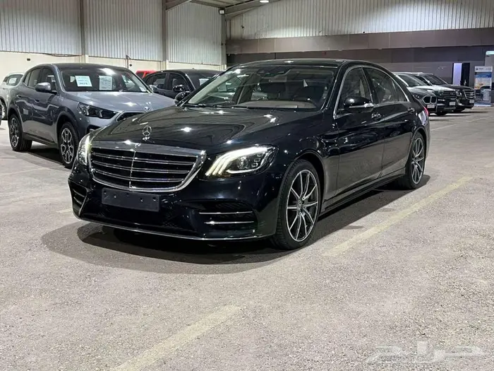 مرسيدس S560 موديل 2018 جفالي سعودي فل ازارير 2