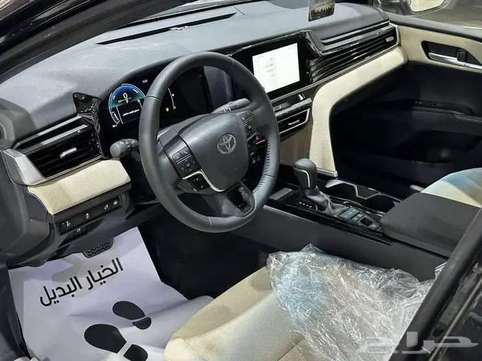 تويوتا كامري LE هايبرد 2025 13