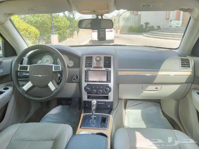 كرايزلر موديل 2008 فل كامل فتحه سقف 6 سلندر مثبت سرعة 7