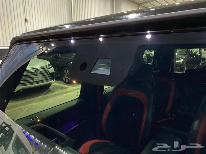 مرسيدس G63 موديل 2019 اسود ماشيه 150الف كم 40