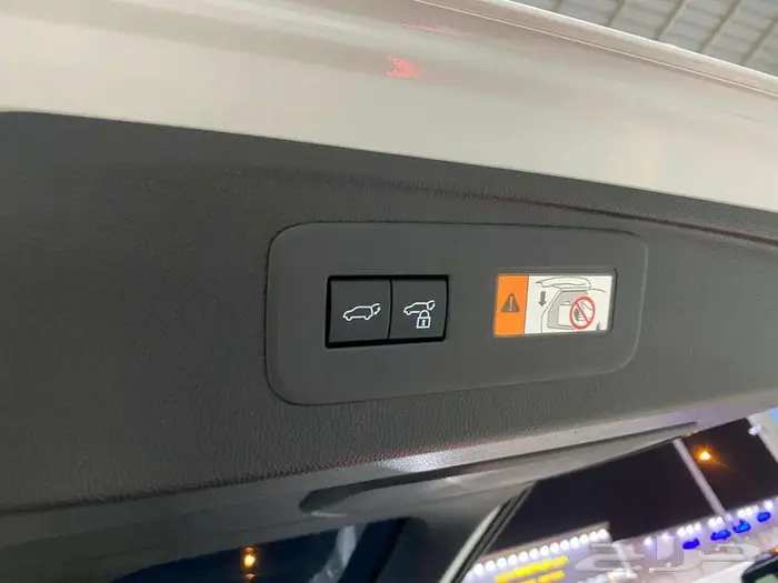 تويوتا برادو TXL2 موديل 2025 ابيض بنزين سعودي ماشيه 27000كم 26