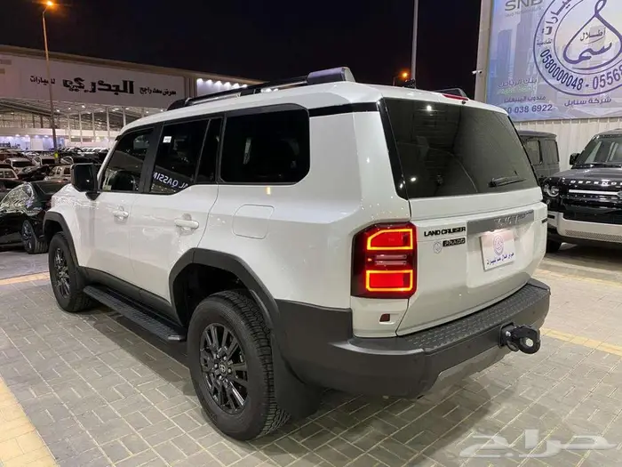 تويوتا برادو TXL2 موديل 2025 ابيض بنزين سعودي ماشيه 27000كم 19