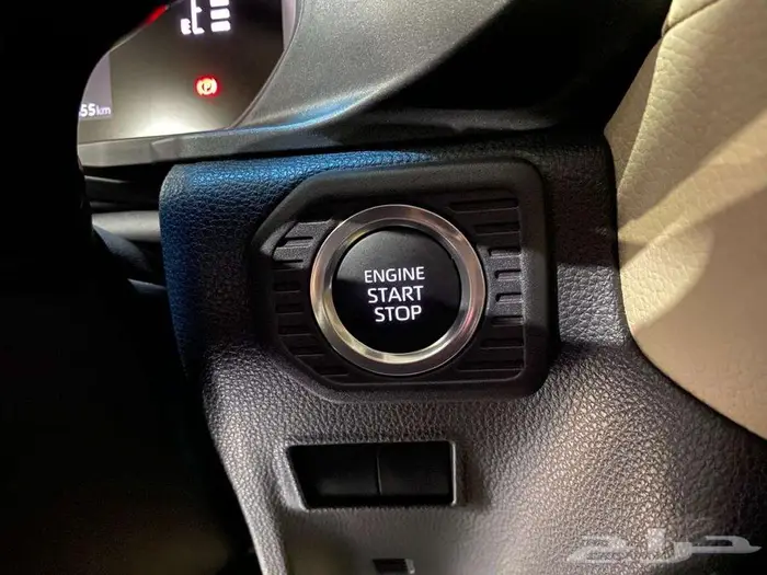 تويوتا برادو TXL2 موديل 2025 ابيض بنزين سعودي ماشيه 27000كم 16