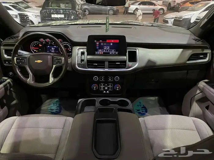 شيفروليه تاهو 2022 اسود ماشيه 75000كم 8