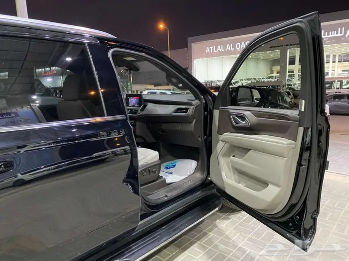 شيفروليه تاهو 2022 اسود ماشيه 75000كم 9