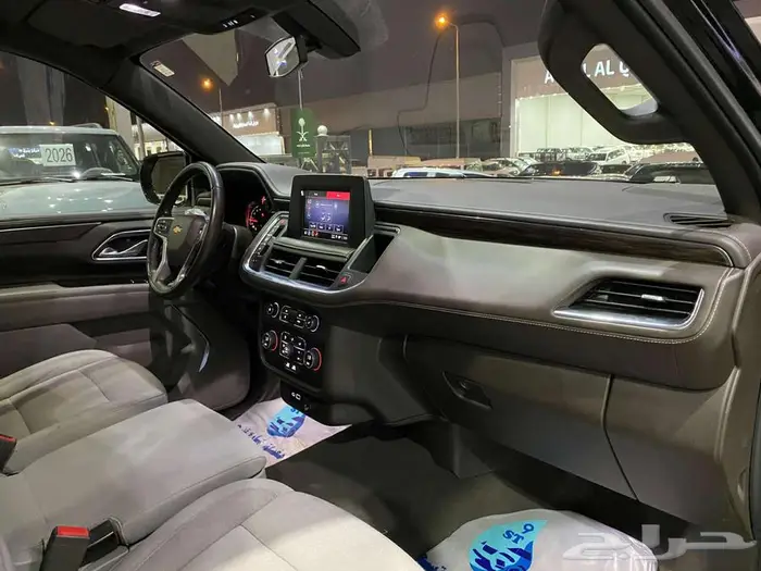 شيفروليه تاهو 2022 اسود ماشيه 75000كم 23