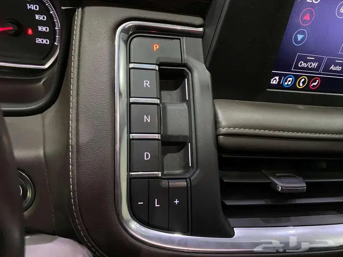 شيفروليه تاهو 2022 اسود ماشيه 75000كم 25