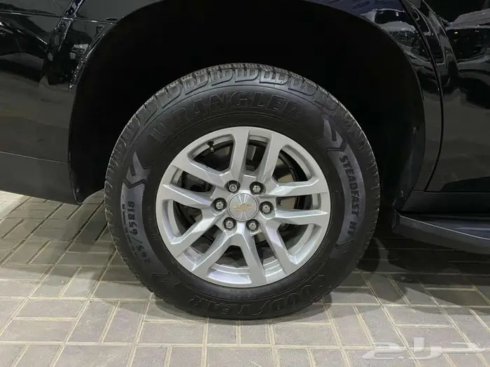 شيفروليه تاهو 2022 اسود ماشيه 75000كم 36