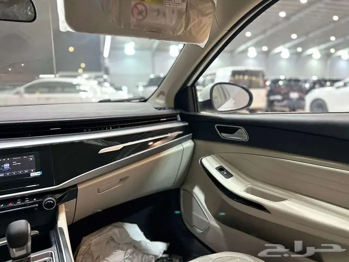 شيري اريزو 5 موديل 2026 سعر منافس لدى خالد للسيارات.. 10