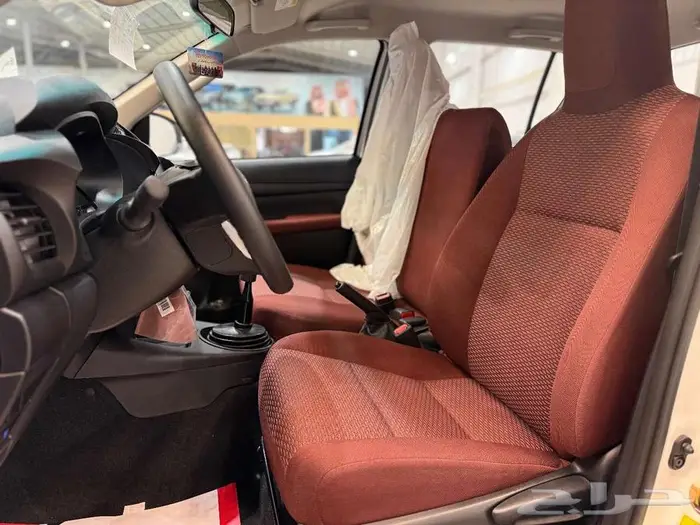 بقسط يبدأ من 1693 ريال احصل على تويوتا هايلوكس GL2 م2025 6