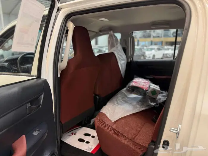 بقسط يبدأ من 1693 ريال احصل على تويوتا هايلوكس GL2 م2025 8