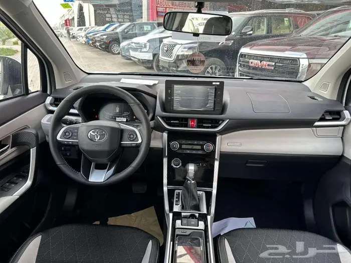 تويوتا فيلوز 2025 3