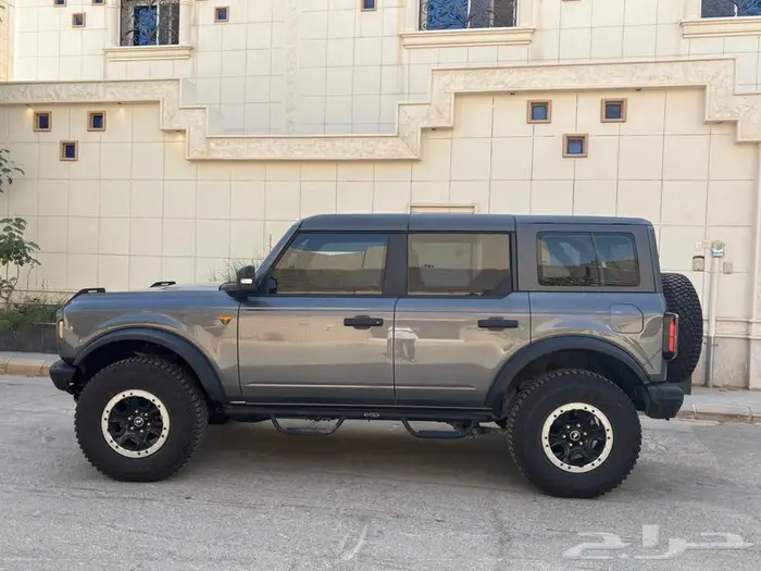 للبيع برونكو الناغي 24 جديد باسمي 2