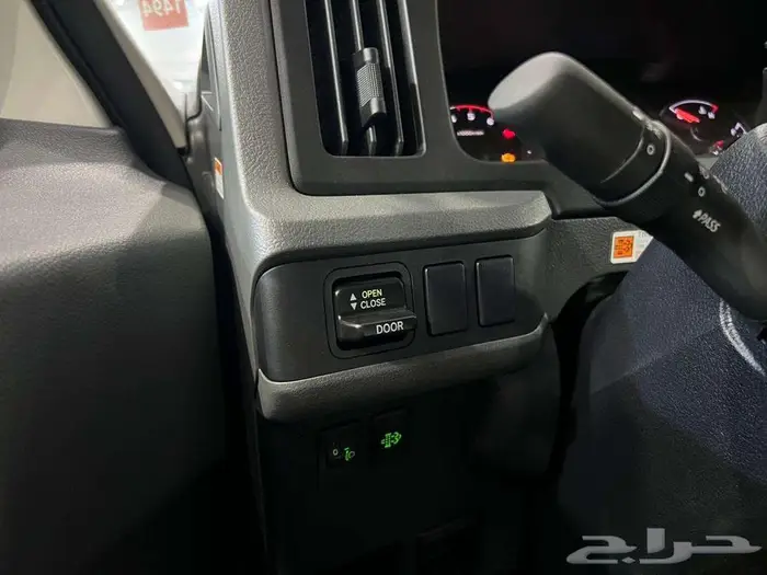 تويوتا كوستر 21 راكب خليجي ديزل قير توماتيك 2025 كاش وتقسيط 6