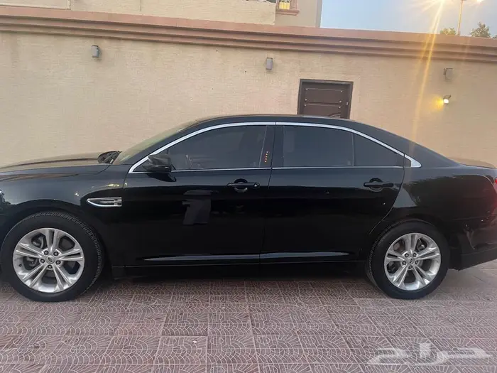 للبيع فورد تورس 2014 4