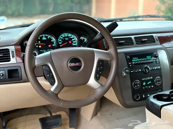 جمس يوكن 2013 نظظيف للبيع 9