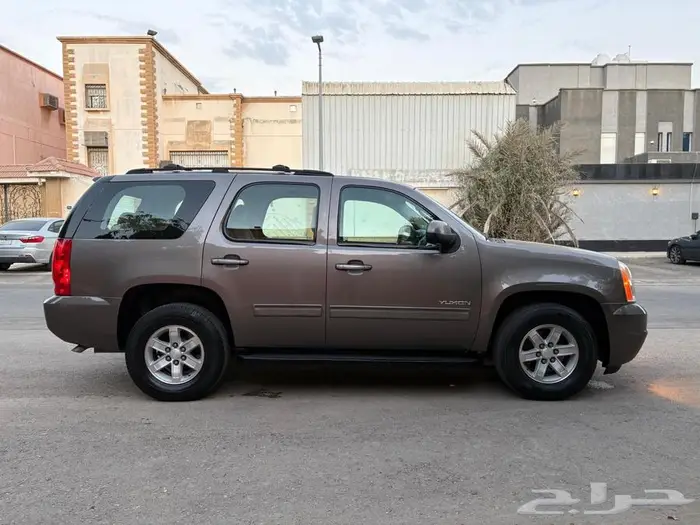 جمس يوكن 2013 نظظيف للبيع 6