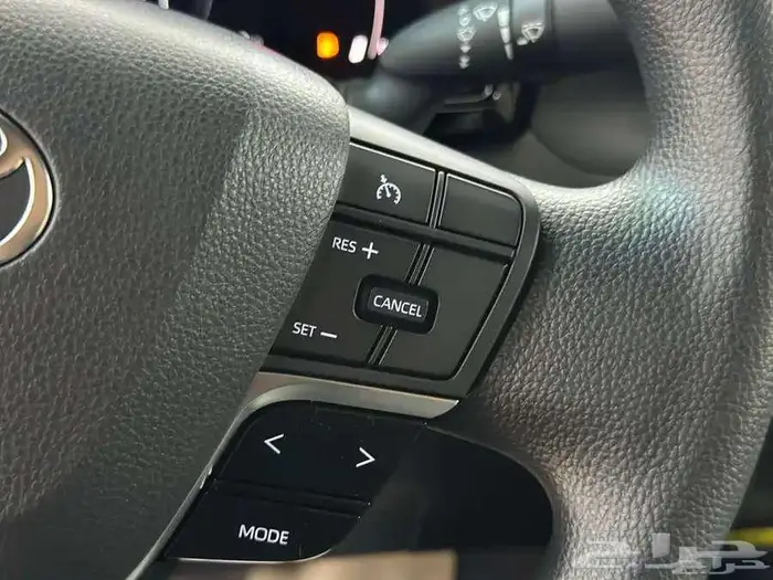 كامرى E ستاندرد هايبرد 2025 7