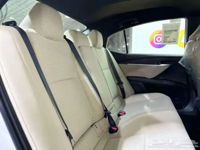 كامرى E ستاندرد هايبرد 2025 12