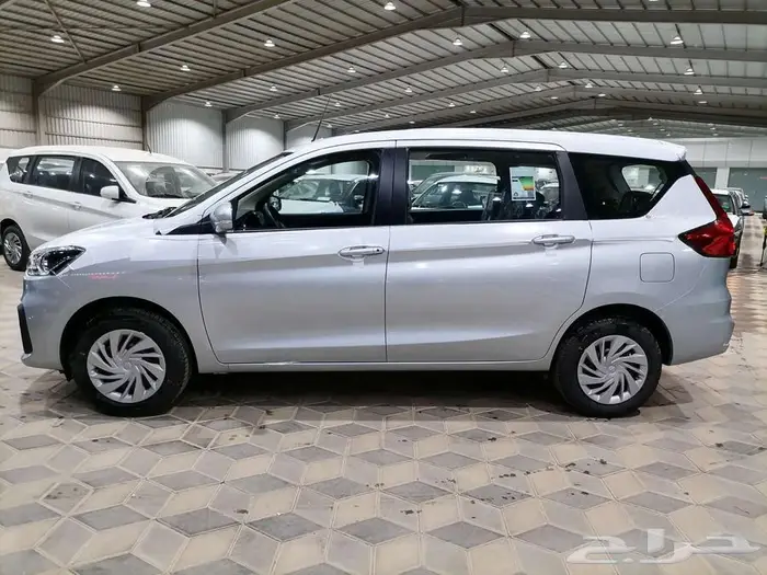 سوزوكي ارتيجا GL ستاندر 7 راكب 2025 ( أقل الأسعار ) 5