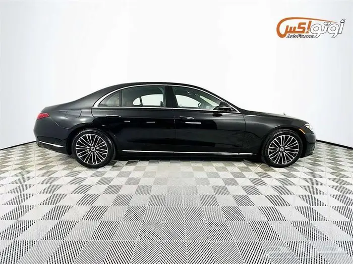 2024 مرسيدس S580 4