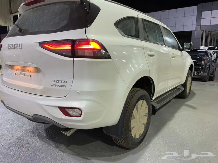 ايسوزو ام يو اكس MUX فل كامل 2024 3