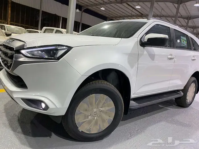 ايسوزو ام يو اكس MUX فل كامل 2024 20