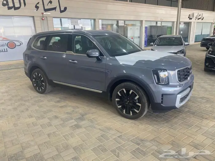 كيا تيلوريد مقاعد منفصله 2024 2