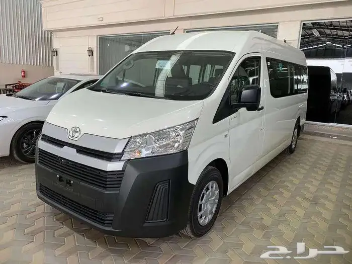 تويوتا باص هايس 13 راكب قير عادي ديزل 2025 سقف عالي 0