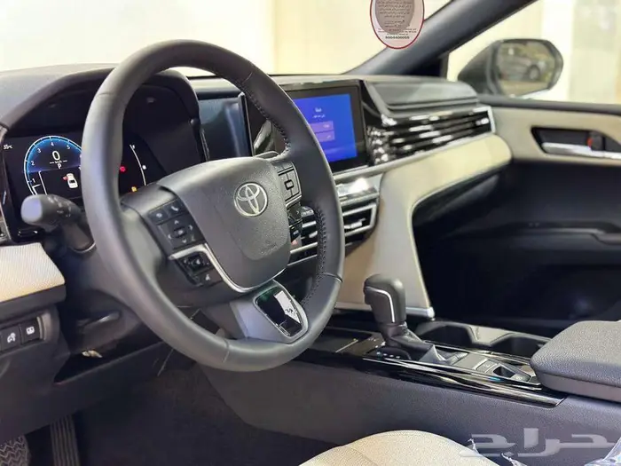 تويوتا كامري LE بنزين 2025 6