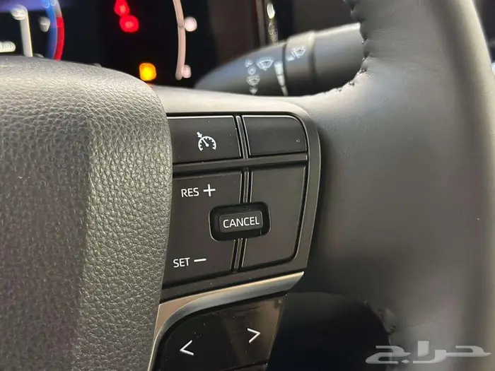 تويوتا كامري LE بنزين 2025 7