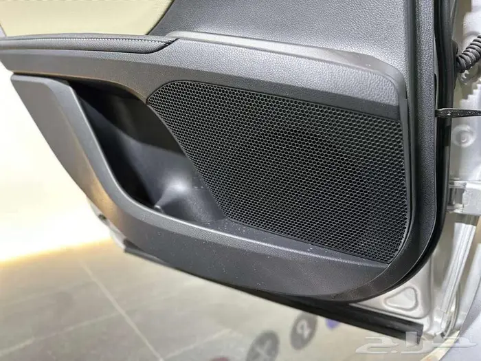 تويوتا كامري LE بنزين 2025 13